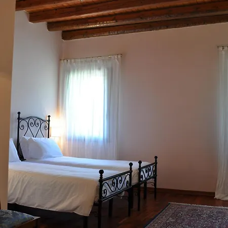 Ξενοδοχείο Degli Ulivi 3*