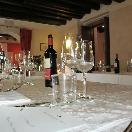 فندق Locanda Degli Ulivi 3*