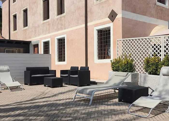 Hotel Locanda Degli Ulivi 3*